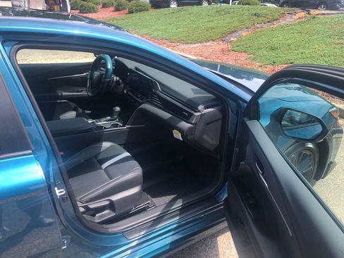 Used 2025 Toyota Camry SE w/ Multimedia Upgrade Package FWD image 30