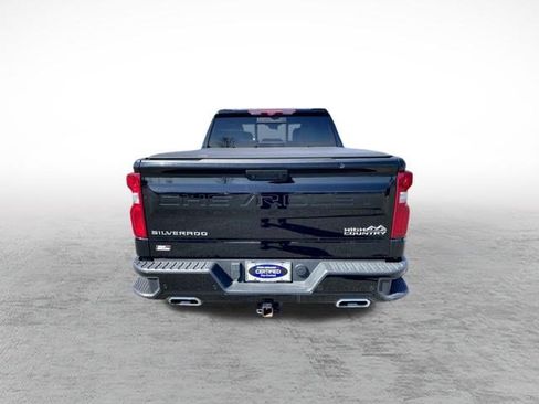 Used 2022 Chevrolet Silverado 1500 High Country w/ High Country Premium Package image 6