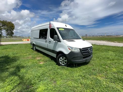 Used 2019 Mercedes-Benz Sprinter 170 image 18