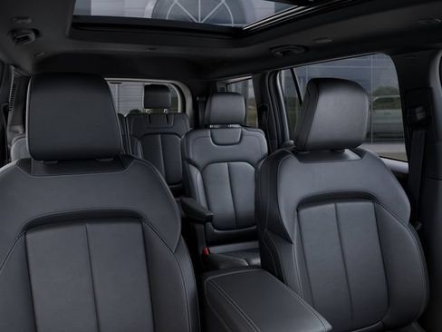 New 2026 Jeep Grand Cherokee L Limited w/ Limited Altitude Package AWD/4WD image 26