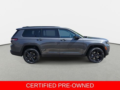 Used 2025 Jeep Grand Cherokee L Altitude image 4