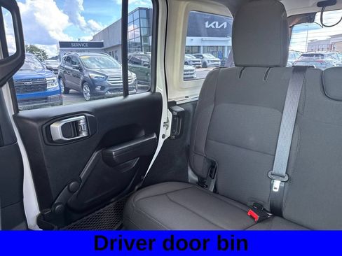 Used 2023 Jeep Wrangler Unlimited Sport AWD/4WD image 13