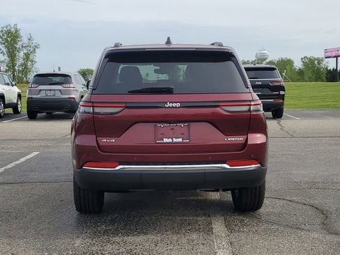 Used 2022 Jeep Grand Cherokee Limited AWD/4WD image 7
