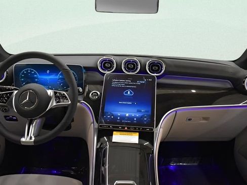 New 2026 Mercedes-Benz GLC 300 4MATIC image 5