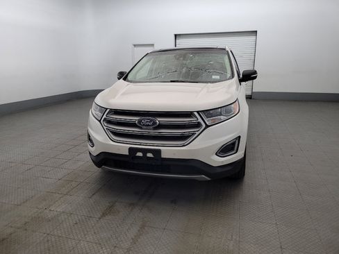 Used 2017 Ford Edge Titanium w/ Equipment Group 302A AWD/4WD image 15