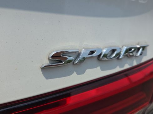 Certified 2024 Honda Civic Sport image 32
