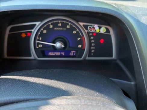 Used 2010 Honda Civic LX image 5