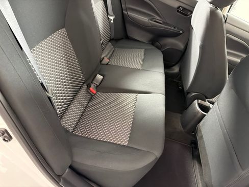 Used 2023 Nissan Versa S FWD image 21