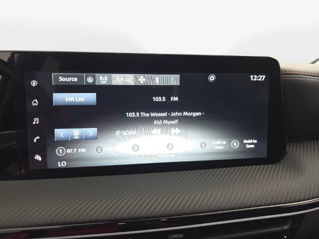 Used 2025 Nissan Kicks SR FWD image 22