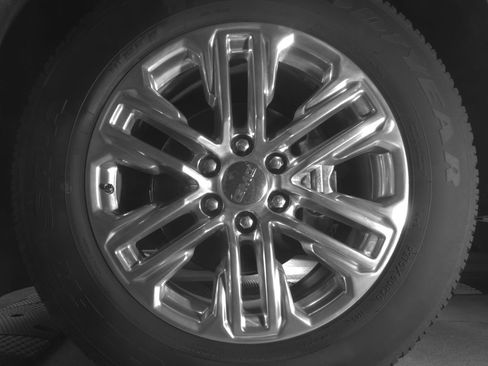 Used 2022 GMC Yukon XL SLT AWD/4WD image 11