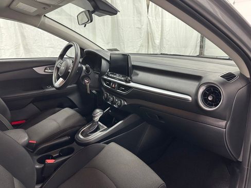 Used 2024 Kia Forte LXS image 54