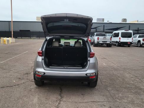 Used 2022 Kia Sportage Nightfall Edition FWD image 11