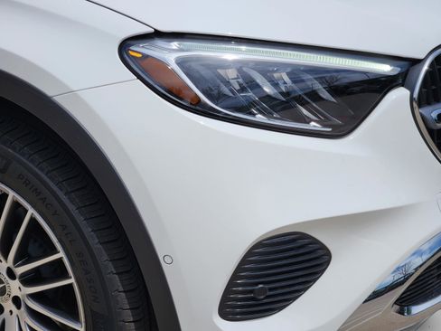 Certified 2025 Mercedes-Benz GLC 300 4MATIC image 26