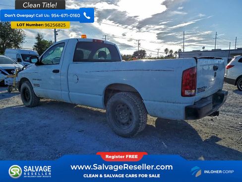 Used 2005 Dodge Ram 1500 Truck ST image 3