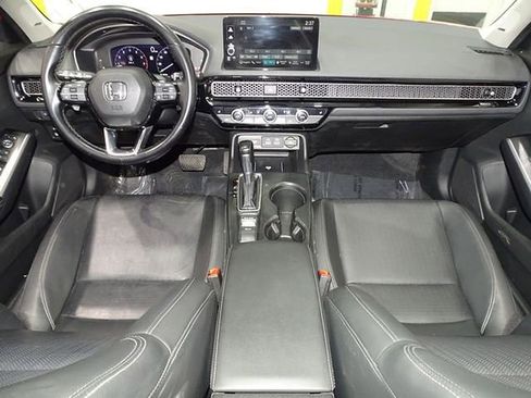 Used 2022 Honda Civic Touring image 30