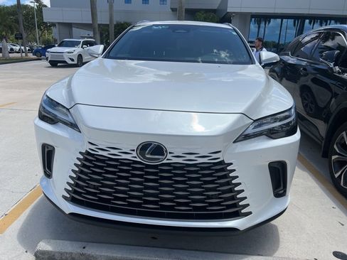 Used 2024 Lexus RX 350 Premium w/ Accessory Package (Z1) FWD image 5