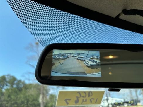 New 2024 Chevrolet Express 4500 4500 Series w/ Power Convenience Package image 24