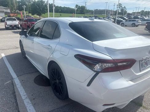 Used 2021 Toyota Camry XSE w/ Cold Weather Package FWD image 6