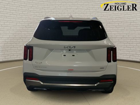 New 2025 Kia Sorento EX image 6