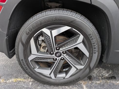 Used 2022 Hyundai Tucson Limited w/ Cargo Package image 12