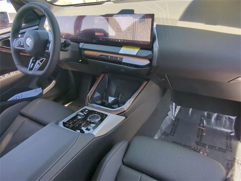 New 2025 BMW X3 xDrive30i w/ Premium Package image 12