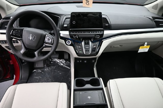 New 2026 Honda Odyssey Touring image 9