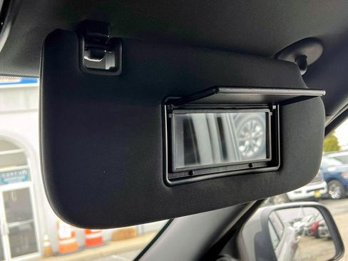 Used 2022 Dodge Durango GT image 28