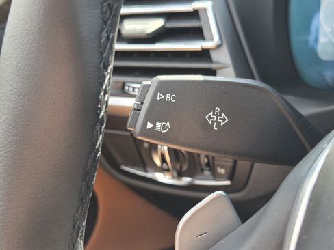 Used 2025 BMW X4 xDrive30i AWD/4WD image 31