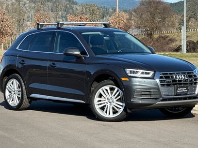 Used 2020 Audi Q5 2.0T Premium Plus w/ Premium Plus Package