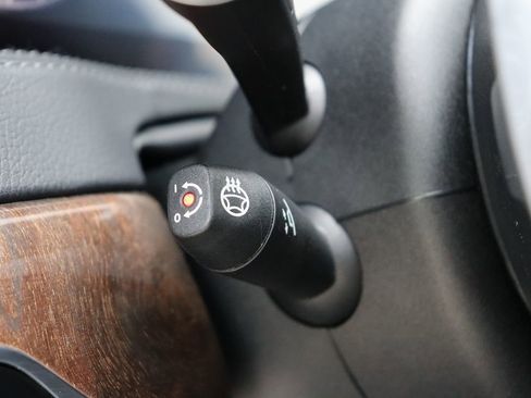 Used 2019 Mercedes-Benz S 560 Sedan image 20