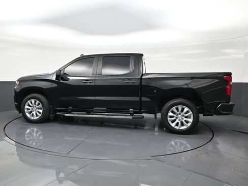 Used 2024 Chevrolet Silverado 1500 Custom RWD image 2