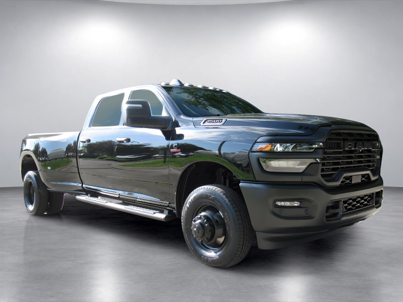 New 2027 RAM 3500 Tradesman AWD/4WD image 1