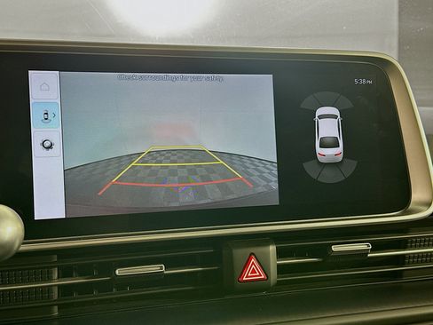 Used 2024 Hyundai Ioniq 6 SE RWD image 23