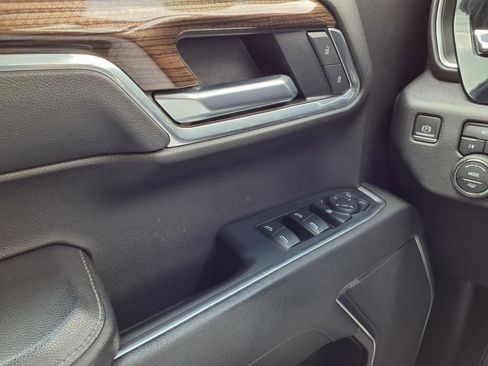 Used 2022 Chevrolet Silverado 1500 LT image 20