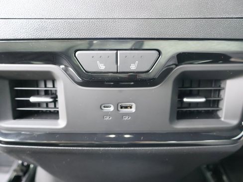 New 2026 GMC Sierra 1500 AT4 w/ AT4 Premium Package image 31