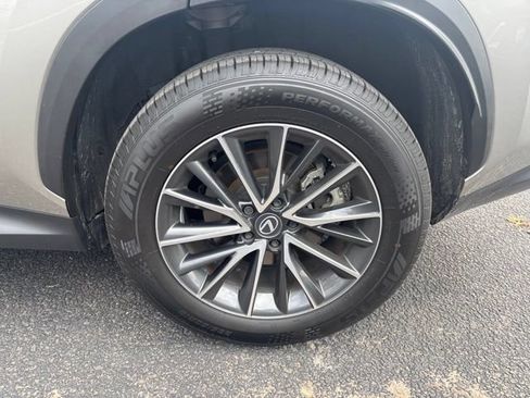 Used 2025 Lexus NX 250 FWD w/ Accessory Package (2T) image 8