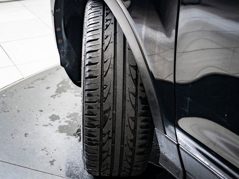 Used 2018 Ford Escape Titanium image 37