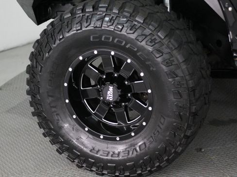 Used 2017 Jeep Wrangler Unlimited Sport w/ Quick Order Package 23S AWD/4WD image 52