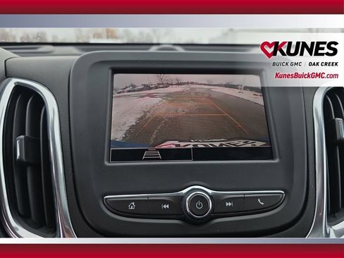 Used 2024 Chevrolet Equinox LT image 17