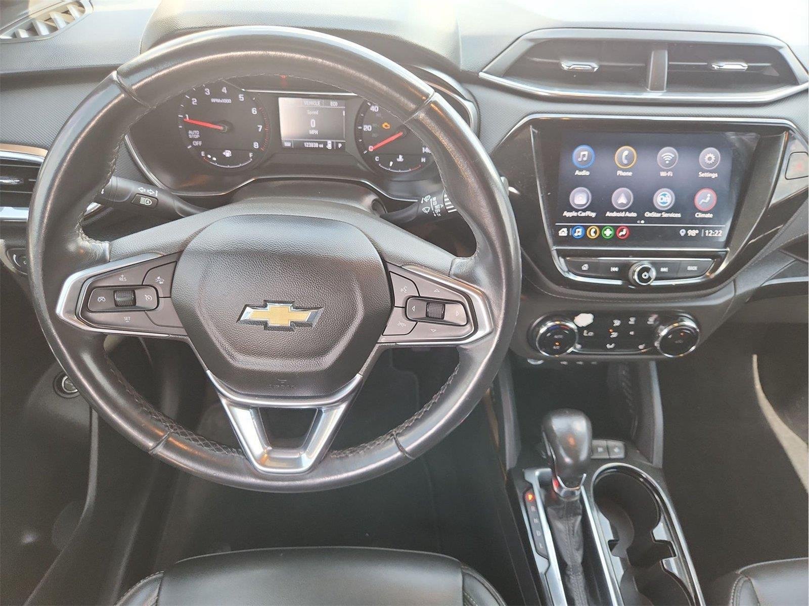 Certified 2021 Chevrolet TrailBlazer ACTIV w/ Sun and Liftgate Package FWD image 11