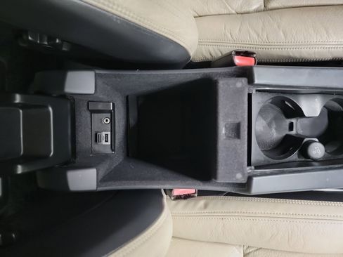 Used 2012 Volvo S60 T5 image 28