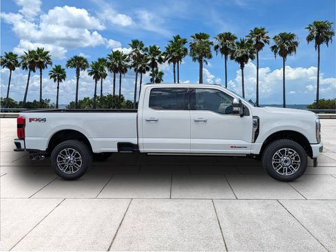 New 2026 Ford F350 Platinum w/ Platinum Plus Package AWD/4WD image 8