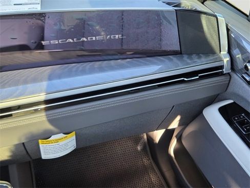New 2026 Cadillac Escalade IQL Sport 1 w/ LPO, ONYX Package image 16