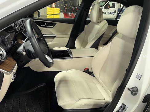 Used 2022 Mercedes-Benz C 300 4MATIC Sedan image 15