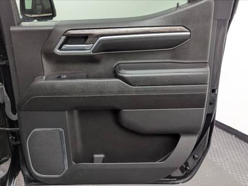 Used 2023 Chevrolet Silverado 1500 LTZ AWD/4WD image 21