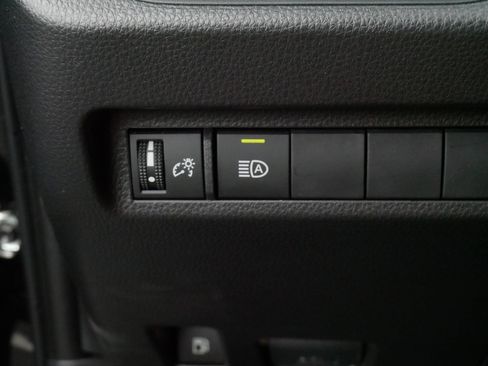 Certified 2025 Toyota RAV4 XLE Premium AWD/4WD image 27