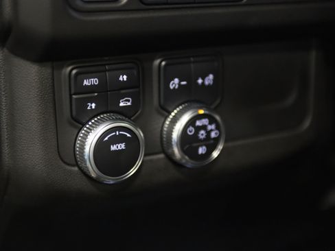 Used 2022 GMC Yukon SLT AWD/4WD image 20