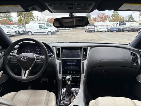 Used 2018 INFINITI Q60 Red Sport 400 w/ Sensory Package 3.0T Sport image 24