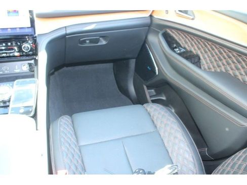 Used 2024 Jeep Grand Cherokee L Summit image 19