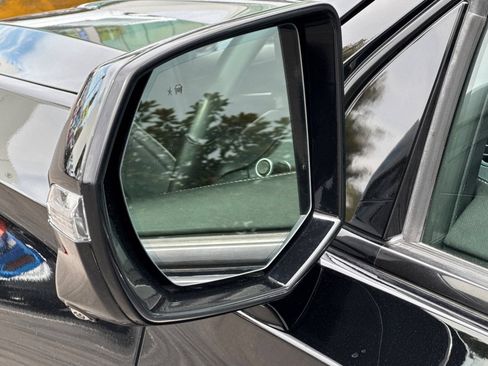 Used 2021 Cadillac Escalade ESV Sport w/ Driver Assist Tech Package AWD/4WD image 51